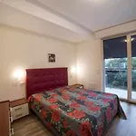 Florida B2-200m Dal Lago,a/c,balcone Lejlighed
