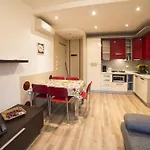 Florida B2-200m Dal Lago,a/c,balcone Lazise