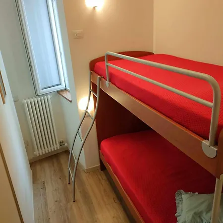 Florida B2-200m Dal Lago,a/c,balcone Апартаменты *