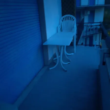 Florida B2-200m Dal Lago,a/c,balcone Лацизе