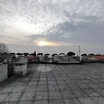 Florida B2-200m Dal Lago,a/c,balcone Apartman Lazise