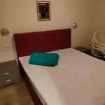 Florida B2-200m Dal Lago,a/c,balcone Apartman *