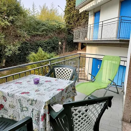 Florida B2-200m Dal Lago,a/c,balcone 公寓