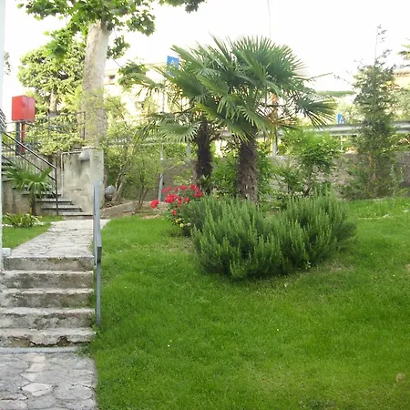 Feriehus Florida B2-200m Dal Lago,ac,balcone