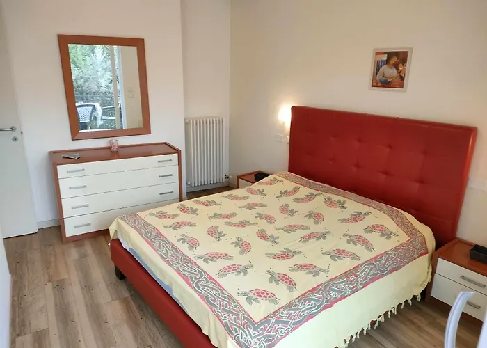 Feriehus Florida B2-200m Dal Lago,ac,balcone *